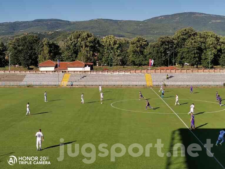 Radnički (Pirot) – Grafičar 0:3 ( 0:1) –